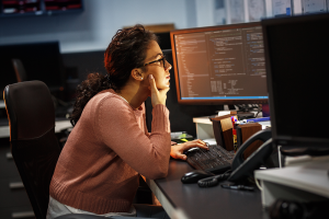 5 linguagens de programação para começar a carreira em tecnologia
